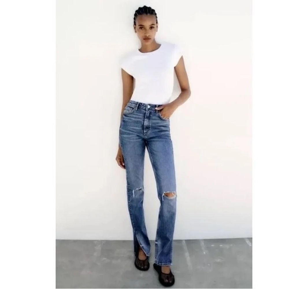 Brand New Zara High Rise Medium Wash Split Hem Jeans